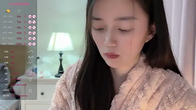 A-xena online show from 02-02-25, 01:52