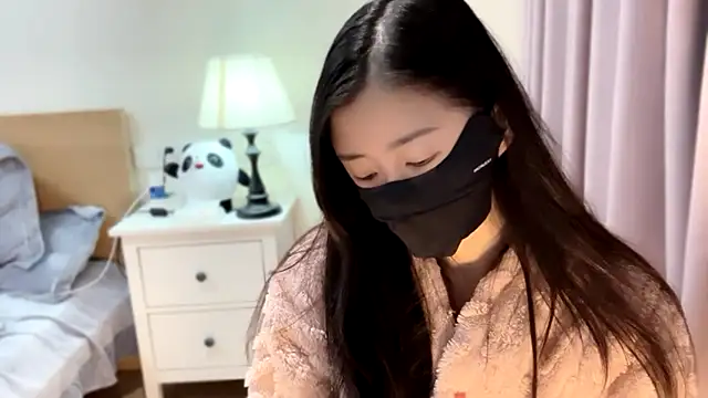 A-xena online show from 02-07-25, 01:53