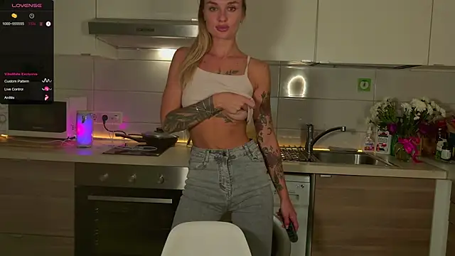 MissLovex online show from 09-08-25, 02:38