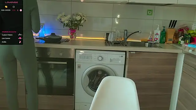 MissLovex online show from 09-10-25, 02:22