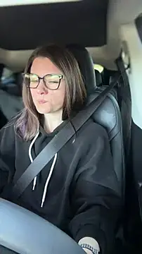 LadyLena1 online show from 05-27-26, 05:54