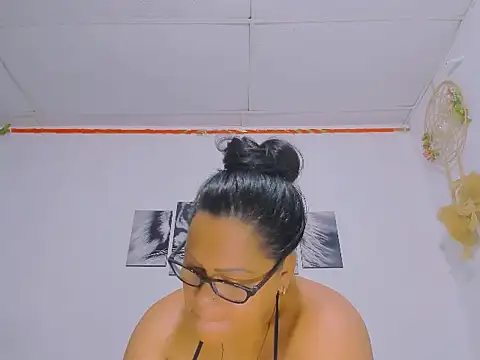 Alhelqueen online show from 02-09-26, 08:40