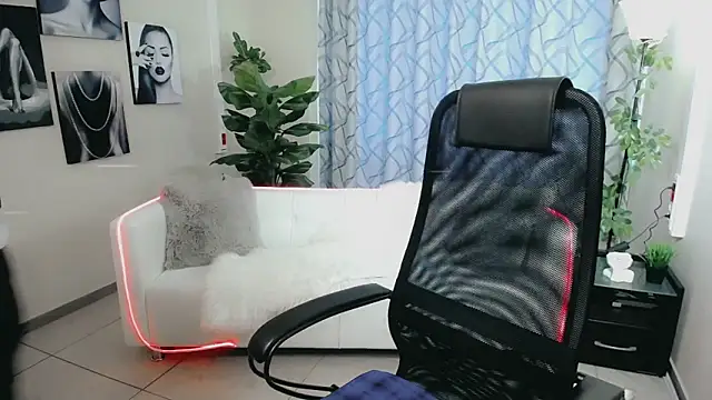 Favorite 0 online show from 09-12-25, 01:11