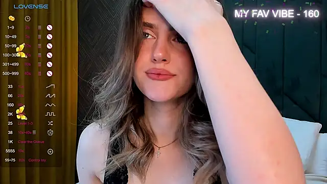 Skinny Alice online show from 12-04-24, 01:14