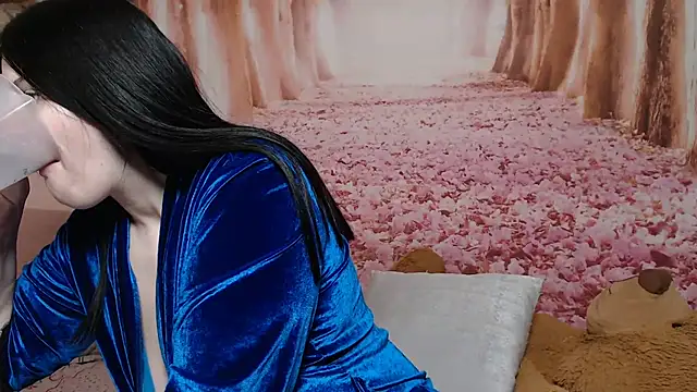 Annatrybebetter online show from 01-14-26, 11:42