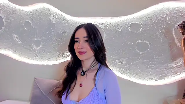 Kate Amaretto  online show from 12-05-25, 08:49