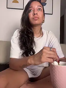 DianaHopson online show from 02-05-26, 01:21