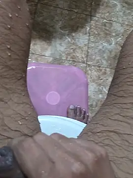 Snapshot of surfer_fun29 chatting on 09-19-25, 04:03 surfer fun29 online show from 09-19-25, 04:03