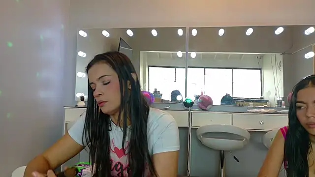 candymia68 online show from 05-08-26, 06:35