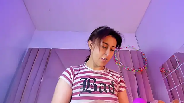 AngelaLinaresx69 online show from 04-30-26, 05:08