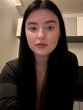 Angela Fosterr online show from 10-10-25, 04:28