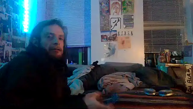 DownstairsSky online show from 12-22-24, 05:56