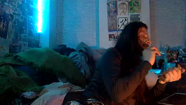 DownstairsSky online show from 12-24-24, 03:27