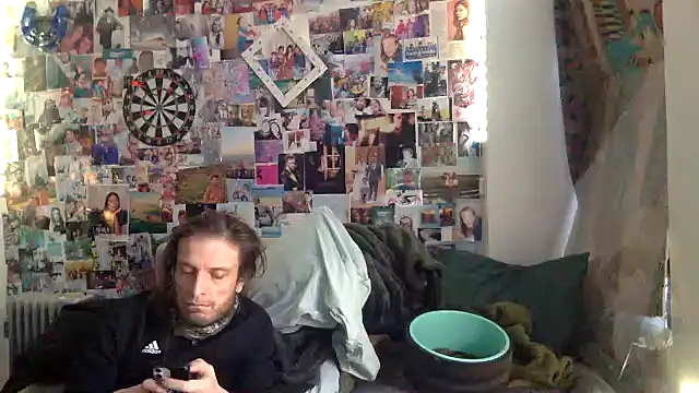 DownstairsSky online show from 02-07-25, 03:30