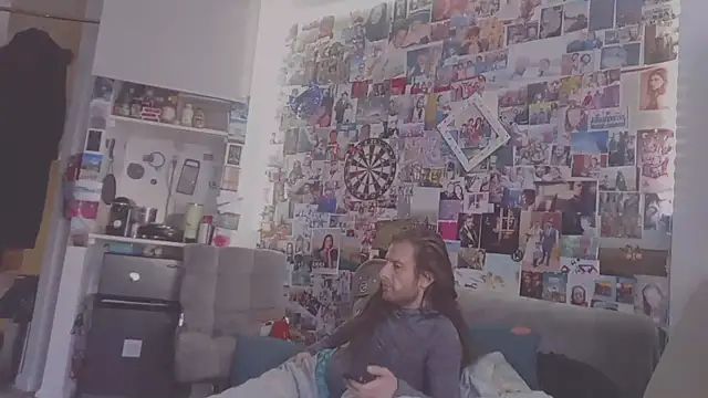DownstairsSky online show from 03-01-25, 04:11