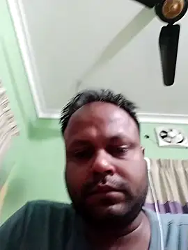 Snapshot of Niladri1410 chatting on 11-04-25, 06:18 Niladri1410 online show from 11-04-25, 06:18