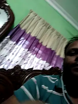 Snapshot of Niladri1410 chatting on 11-08-25, 06:46 Niladri1410 online show from 11-08-25, 06:46