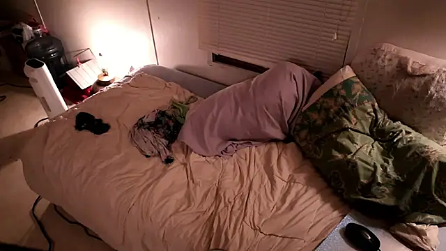 xxpixeyxx online show from 09-10-25, 02:33