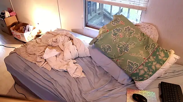 xxpixeyxx online show from 09-16-25, 01:12