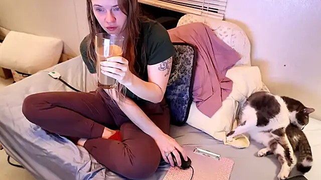 xxpixeyxx online show from 10-09-25, 08:23