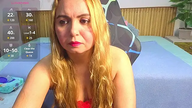 Snapshot of rose_meyer chatting on 11-14-25, 06:39 rose meyer online show from 11-14-25, 06:39