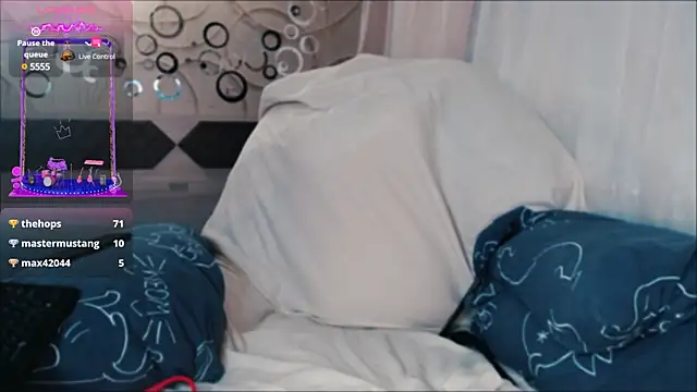 tia meow online show from 01-15-25, 12:30