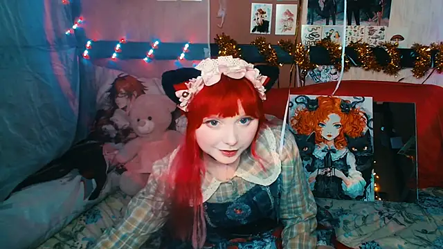 Usagi Blush  online show from 12-15-24, 03:53