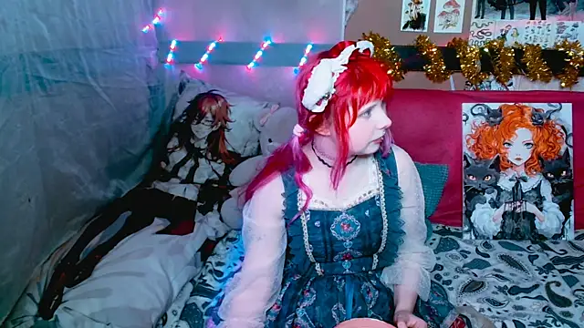 Usagi Blush  online show from 12-21-24, 06:12