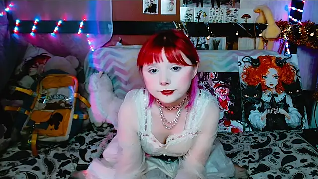 Usagi Blush  online show from 01-24-25, 04:49