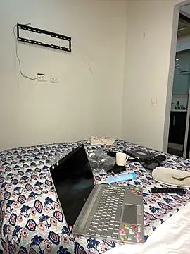 Ameellie online show from 12-30-24, 12:11