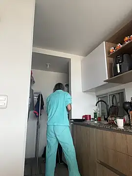 Ameellie online show from 11-27-25, 03:25