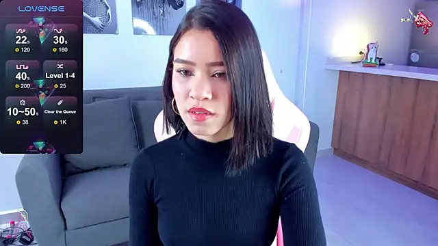 sophia willians online show from 12-27-24, 01:39