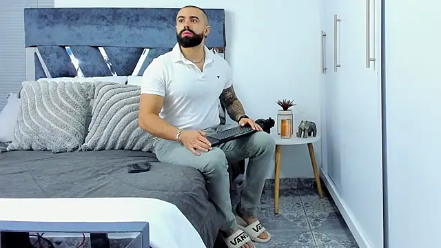 Zack Froone online show from 12-01-25, 12:32