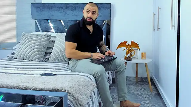 Zack Froone online show from 02-16-26, 01:51