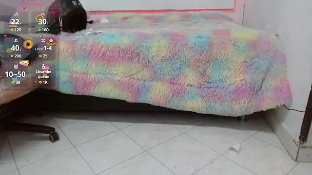 Snapshot of alegriamartinez chatting on 01-24-25, 08:11 alegriamartinez online show from 01-24-25, 08:11