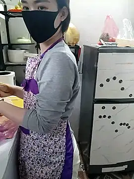 I AM NOT A SLUT online show from 10-24-25, 01:35