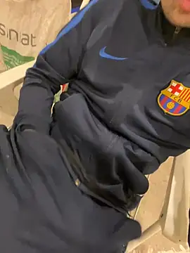 Snapshot of athenphysics chatting on 12-30-24, 08:25 athenphysics online show from 12-30-24, 08:25