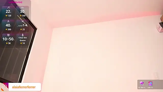 Alaia Ferrer  online show from 03-07-25, 12:26