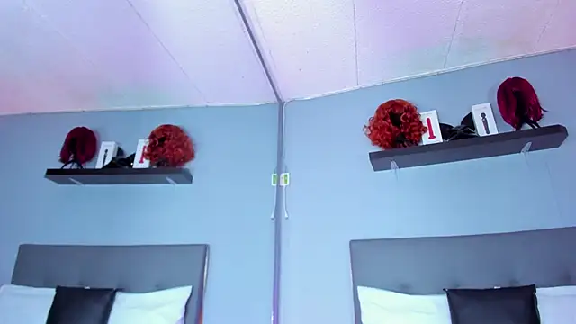 Coco Kiss online show from 10-18-25, 03:02