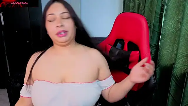 charlotee lovee69 online show from 03-07-26, 09:56