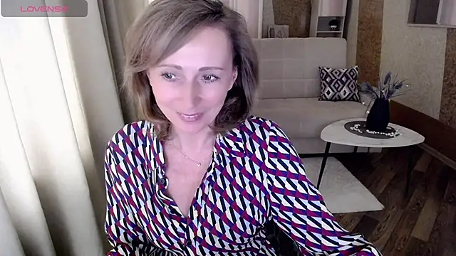 HornyMilf 777 online show from 01-31-25, 07:29