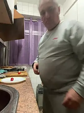 Russirayu online show from 03-22-25, 07:53