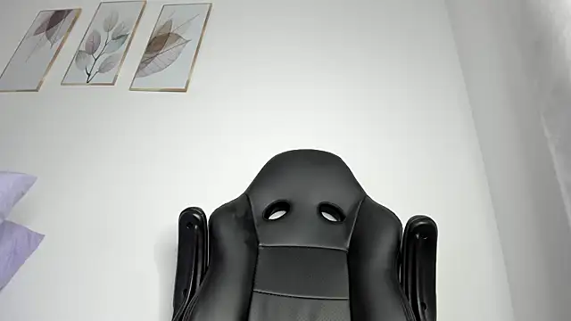  Molly rosse  online show from 06-18-26, 11:58