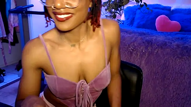 Snapshot of CocoSage chatting on 03-25-26, 06:41 CocoSage online show from 03-25-26, 06:41