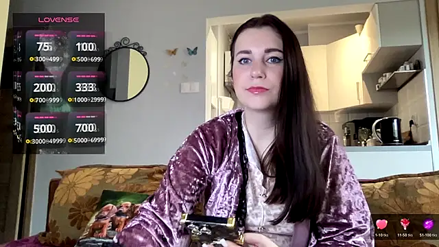 Teylor Love online show from 10-22-25, 12:05