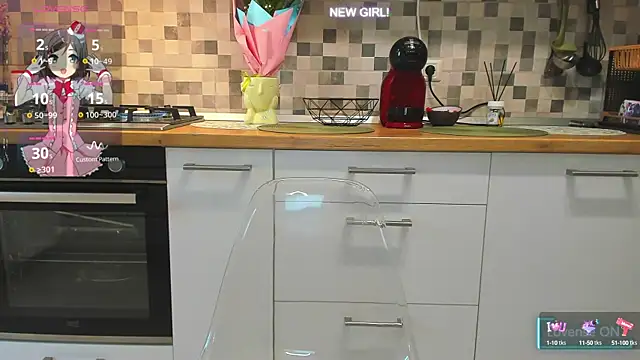 Snapshot of EveEvian chatting on 10-03-25, 08:11 EveEvian online show from 10-03-25, 08:11