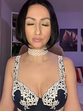 KatyEvanss online show from 11-25-25, 06:52