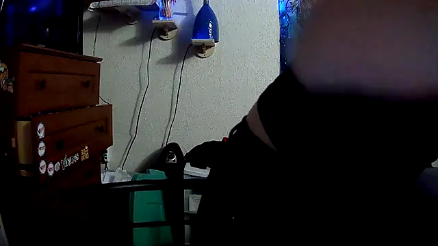 Snapshot of dangereyez0010 chatting on 03-14-26, 01:01 dangereyez0010 online show from 03-14-26, 01:01