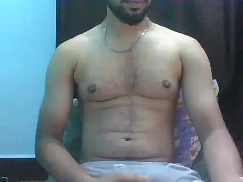 Snapshot of 8inchlegendbro chatting on 05-31-26, 05:15 8inchlegendbro online show from 05-31-26, 05:15