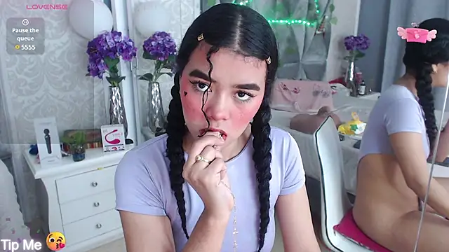 Angela lovee online show from 01-10-25, 12:58